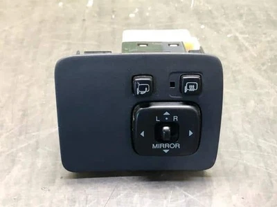 TOYOTA Crown 1997 E-JZS151 Door Mirror Switch [Used] [PA104665652] - Image 1 of 2