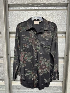 Vtg. 70s Wrangler Permanent Press Long Tails Pearl Snap Shirt Black Floral USA L - Picture 1 of 4