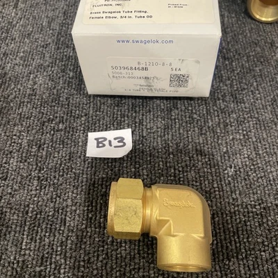 (5) Swagelok B-1210-8-8 3/4 Tube x 1/2 FNPT Brass Female Elbow Fitting - Image 1 of 3
