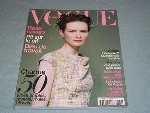 1998 FEBRUARY VOGUE PARIS MAGAZINE - LINDA - HIGH END FASHION - L 3557 - Picture 1 of 2