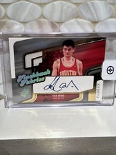 2005-06 Upper Deck SPx Yao Ming NBA GAME-WORN PATCH AUTO