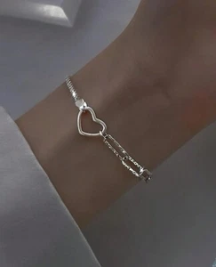 Elegant 925 Sterling Silver Heart Charm Bracelet With Unique Chain Design - Picture 1 of 5