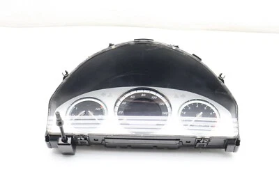 08-11 MERCEDES-BENZ W204 C300 СПИДОМЕТР ПРИБОРНОЙ ПАНЕЛИ E3714 - Изображение 1 из 4