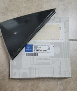MERCEDES BENZ    A169 690 2987	ORNAMENTAL COVER / TAPA DE ADORNO - Picture 1 of 2