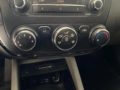 Temperature Control Hatchback Fits 14-16 FORTE 1889142 - Image 1 of 4