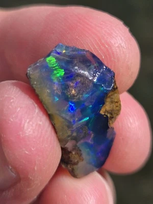 Natural Ethiopian Welo Fire Opal Rough Crystal Collector Piece 18 Cts - Image 1 of 4