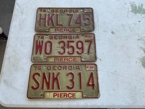 Lot Of 3 1976 Base Georgia License Plates Pierce County 1982 Stickers - Picture 1 of 3