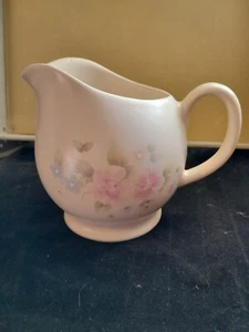 Pfaltzgraff Mexico Tea Rose Large Gravy Boat Sauce Pitcher Pink Blue Flowers - Picture 1 of 8