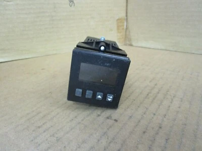 Red Lion Controls Digital Timer C48CB109 C48CB 250 VAC 9VA Used - Image 1 of 4