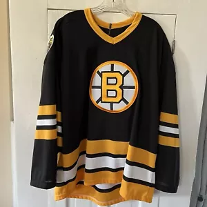 VINTAGE Made In CANADA CCM Ultrafil Style BOSTON BRUINS HOCKEY JERSEY Size L - Picture 1 of 10