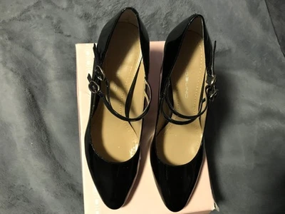 Saltos Bandolino Patent Mary Jane em excelente estado usado - Imagem 1 de 4