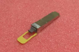 Brocade 200G Gen7 100m OM4 ICL QSFP+ Transceiver Module 57-1000481-01 XBR-000420 - Photo 1/7