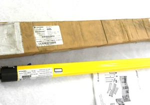 NUEVO - CORTINA DE LUZ DE SEGURIDAD ALLEN BRADLEY 440L-F4KL1280YD VER FOTOS - Imagen 1 de 10