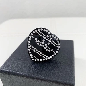 Classic CHANEL CC Logo 2009 Black Large Heart Rhinestone Crystal Lucite Ring 6 - Picture 1 of 9