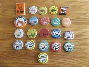 Vintage 21pc. Mid America Toy Show, St. Louis. MO.-Pin Buttons - Picture 1 of 5