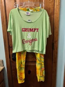 Satur Daze 2 piece Short Sleeve Tie Dye Jogger Set - Women's Size 3X - Picture 1 of 5