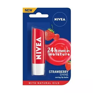 NIVEA Lip Balm Fruity Strawberry Shine for moisturized smooth lips 4.8 g - Foto 1 di 1
