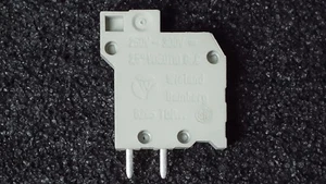 Wieland 8285 TOP / 2,5 VDE0110 / 250V - 300V Leiterplattenmontage Reihenklemme - Bild 1 von 3