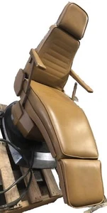 Ritter Dental Chair (ih107) - Picture 1 of 9