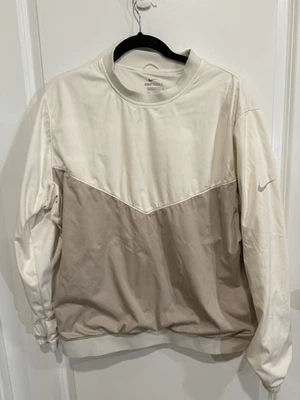 Pullover para hombre Nike Shield Victory Golf Crew, marfil y beige talla grande muy suave Foto 1 de 4