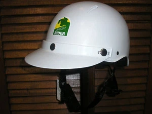 Horse Riding Safety Helmet AS 3838 - Blk or Wht-Save $5 *NEW* Aussie Rider - Picture 1 of 6