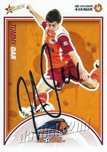 ✺Signed✺ 2009 2010 BRISBANE ROAR A-League Card TOMMY OAR - Picture 1 of 1