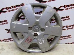 TOYOTA COROLLA 2002-2007 15" WHEEL TRIM HUB CAP - SINGLE 42602-02200 - XBWC0337 - Picture 1 of 3