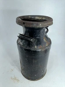 Antique Vintage Small Farmhouse Dairy Metal Milk Can with Lid Display Prop Paint - Picture 1 of 13
