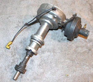 1971 Ford Maverick Grabber Comet Gt ORIG 302 2V A/T DISTRIBUTOR w VACUUM ADVANCE - Picture 1 of 8