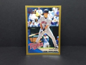 2010 Topps #172 Joe Mauer, Twins (MVP) - Gold Border Parallel (1592/2010) - Foto 1 di 2