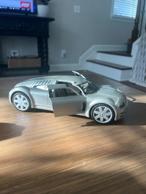 Coche deportivo Maisto Audi Supersportswagen Rosemeyer Die Cast escala 1/18 Foto 1 de 4