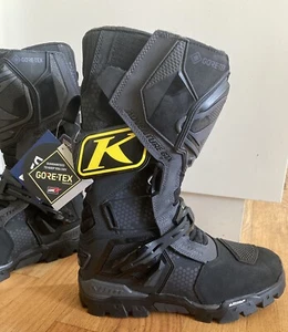 KLIM Adventure GTX Stealth Black Motorcycle Boots, Men’s Size 9 - NEW - Picture 1 of 17