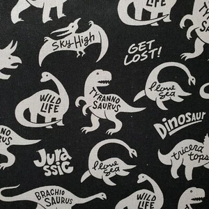 Lona de dinosaurio negro blanco de Kokka By The yard algodón Dinosaurios - Imagen 1 de 3