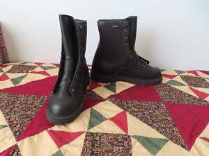 Danner Acadia Gore Tex Black Leather Boots 21210 Waterproof  Sz 9.5D Made In USA