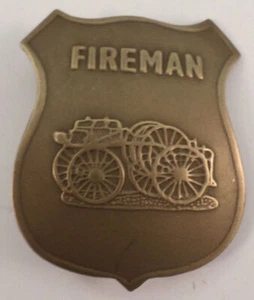 Insignia de latón liso en relieve de bombero PIn - Imagen 1 de 2