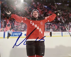 MAX DOMI Autographed Signed 8x10 Photo Canadiens Blackhawks - Picture 1 of 1