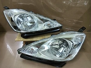 JDM Honda Shuttle GP2 XENON HID 2011-15 Front Head Lights Lamps Light - Picture 1 of 13