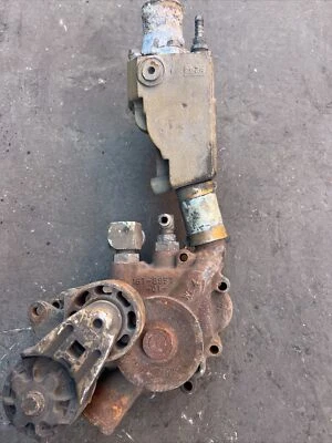 Caterpillar 3116 / 3126 / C7 Water Pump Assembly 187-8957-01 &thermosta Housing - Image 1 of 4