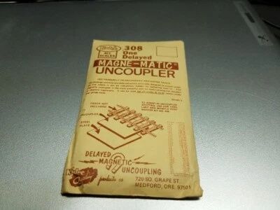 KADEE #308 MAGNE-MATIC UNCOUPLER  PACKAGE  308 - Image 1 of 2