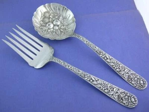 Sterling S KIRK & SON Lg Serving Fork & Berry Casserole Spoon REPOUSSE no mono - Picture 1 of 6