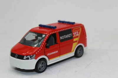 Siku 2116 VW T6 Emergency Doctor Van Ambulance 1:50 New in Original Packaging - Image 1 of 4