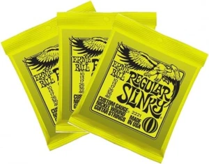 Ernie Ball Regular Slinky Gitarrensaiten - 3er-Pack - Bild 1 von 5