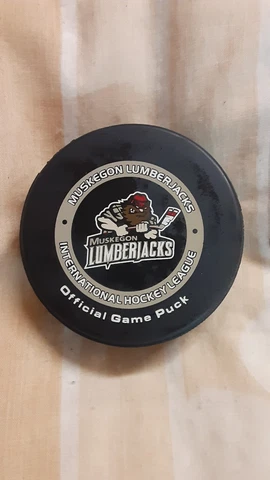 2008-09 Muskegon Lumberjacks (IHL) official game used puck Cover