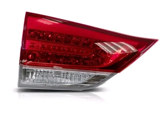 Luz trasera interior del lado del conductor para Toyota Sienna 2011-2014 TO2802110 | 81590-08010 Foto 1 de 4