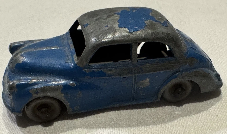 Винтажный спичечный коробок LESNEY Blue Morris Minor 1000 #46 серые колеса 1-75 1958 - Изображение 1 из 4