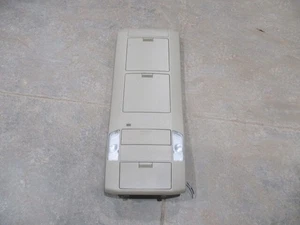 Toyota Tundra Overhead Roof Console w/Lights OEM LKQ - Picture 1 of 9