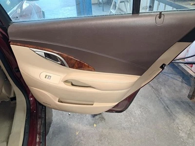 2011 Buick LaCrosse Rear Right Door Panel Tan OEM Used 113K Miles C25976 Foto 1 de 4