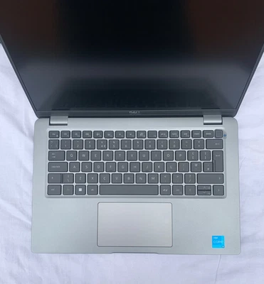 Dell Latitude 5440 14" (256GB SSD, Intel Core i5-1335U, 3.40GHz, 16GB RAM) - Image 1 of 4