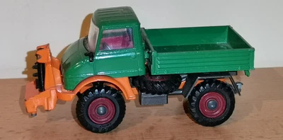 Altes  Corgi Toys Modellauto MB Unimog 406  1:43. - Bild 1 von 4