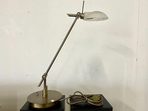 Design Stehlampe Vintage im Bauhaus Stil Messing und echtes Glas - Bild 1 von 17